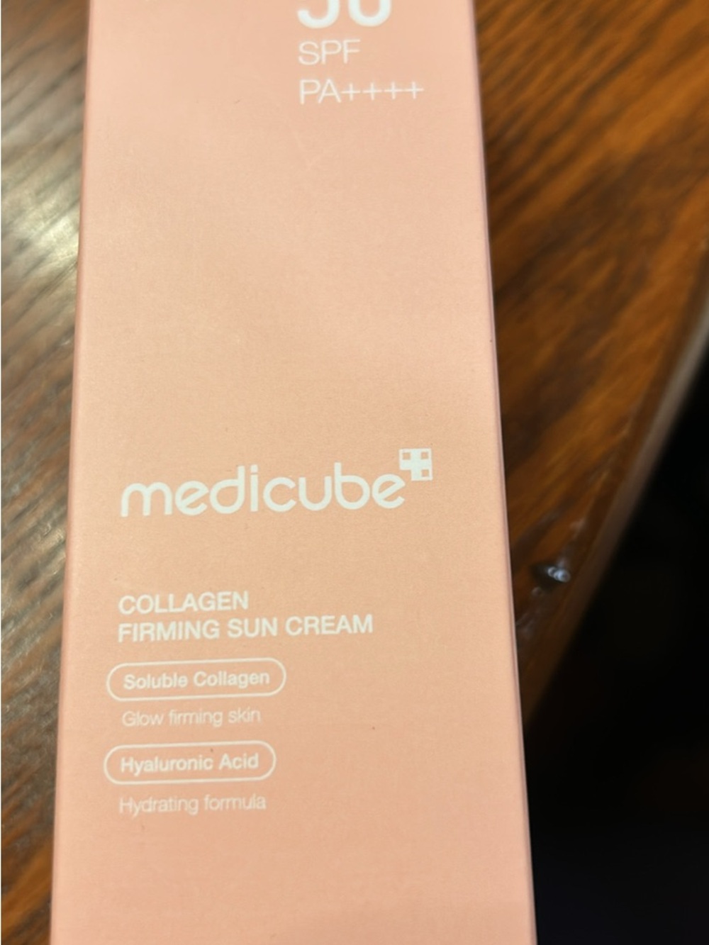 Medicube PDRN Pink Tone Up Sun Cream SPF50+ PA++++ - Pink - Picture 2 of 3